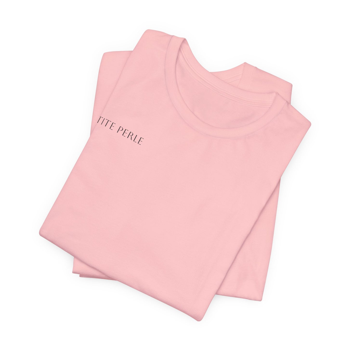 T-Shirt Logo Minimaliste — Élégance Discrète & Style Capsule